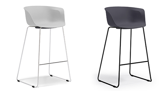 AKIRA SLED  STOOL