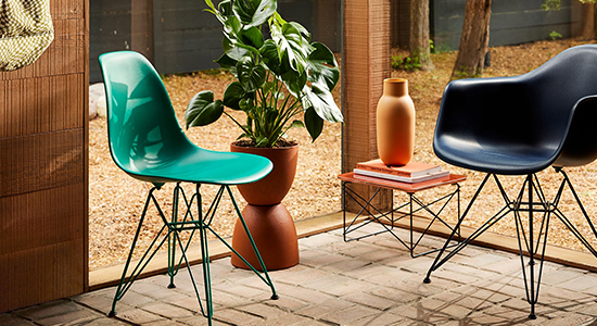 EAMES MOULDED PLASTIC  CHAIR X HAY